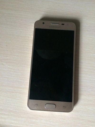 Лот: 10460795. Фото: 1. samsung Galaxy J5 Prime Gold состояние... Смартфоны