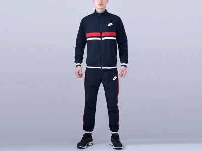 Лот: 13510888. Фото: 1. Спортивный костюм Nike (14166... Спортивные костюмы