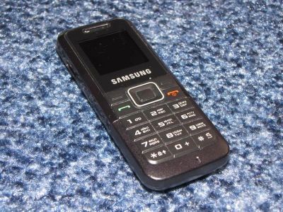 Лот: 316470. Фото: 1. Samsung E1070. Кнопочные мобильные телефоны
