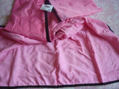 Лот: 6128861. Фото: 1. коврик пляжный розовый новый 100х150см... Спальные мешки, надувные кровати, коврики туристические