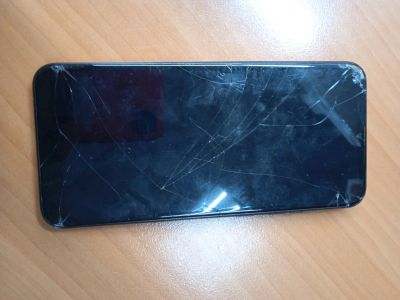 Лот: 18655992. Фото: 1. Смартфон Haier infinity i6 16. Дисплеи, дисплейные модули, тачскрины
