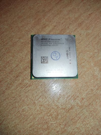 Лот: 18888664. Фото: 1. Процессор AMD Phenom X4 9650. Процессоры
