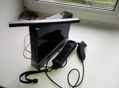 Лот: 4113605. Фото: 1. Wii. Игровые приставки, консоли