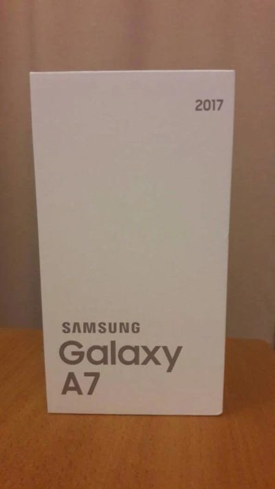 Лот: 10800782. Фото: 1. samsung Galaxy A7 2017. Смартфоны