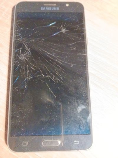 Лот: 20045604. Фото: 1. Samsung Galaxy J7 (2016) Duos... Смартфоны