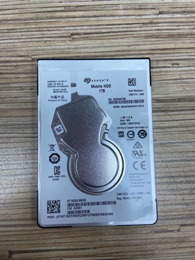 Лот: 20259840. Фото: 1. Жесткий диск 2.5 Seagate 1tb. Жёсткие диски (HDD)