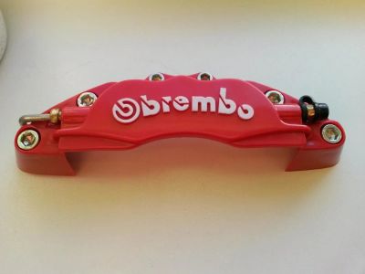Лот: 7309639. Фото: 1. Накладки пластиковые "Brembo... Детали тюнинга