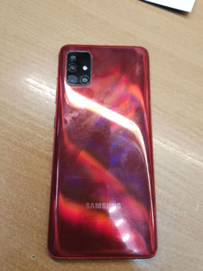 Лот: 20770735. Фото: 1. Samsung Galaxy A51 разбитый дисплей. Смартфоны