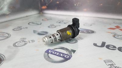 Лот: 23584702. Фото: 1. Клапан VVT-i BMW 3-Series N46B20... Двигатель и элементы двигателя