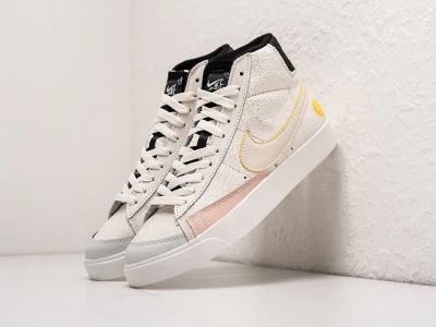 Лот: 20820848. Фото: 1. Кроссовки Nike Blazer Mid 77... Кеды, кроссовки, слипоны