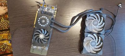 Лот: 16501637. Фото: 1. GTX 1080TI. Видеокарты