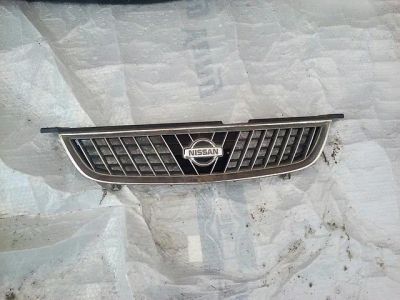 Лот: 21718817. Фото: 1. решетка радиатора Nissan Sunny... Двигатель и элементы двигателя