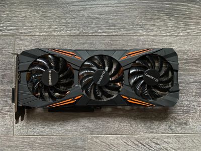 Лот: 18053980. Фото: 1. Игровая видеокарта: Gigabyte GeForce... Видеокарты
