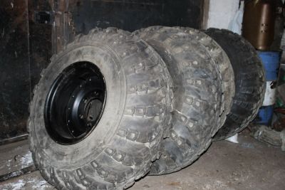 Лот: 12712914. Фото: 1. Колеса на ГАЗ-66 от БТР КИ-126. Шины на дисках