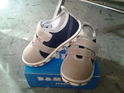 Лот: 6151624. Фото: 1. Туфли детские новые Bambini 23... Туфли