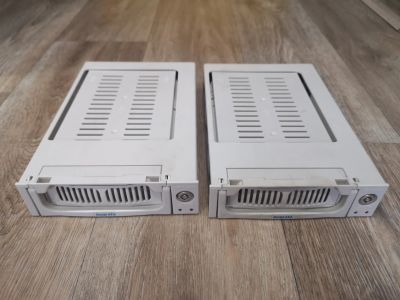 Лот: 16997566. Фото: 1. Mobile Rack для HDD 2 штуки (салазки... Корзины, шасси