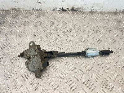 Лот: 25262967. Фото: 1. замок капота Ford Focus CB4. Двигатель и элементы двигателя