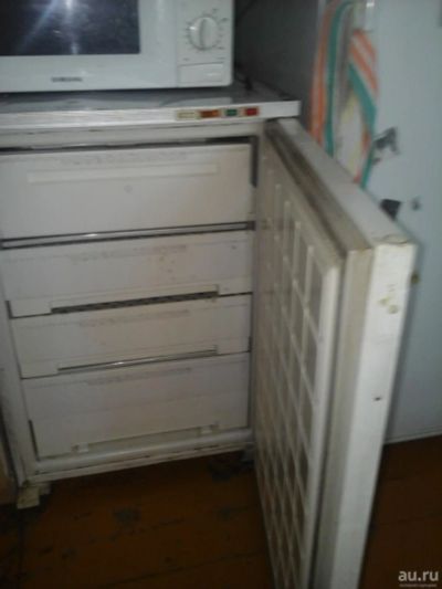 Лот: 9430573. Фото: 1. Морозилка Бирюса. Холодильники, морозильные камеры