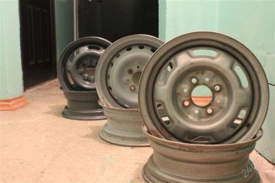 Лот: 2159314. Фото: 1. диски штампованные от ВАЗ 2115. Диски