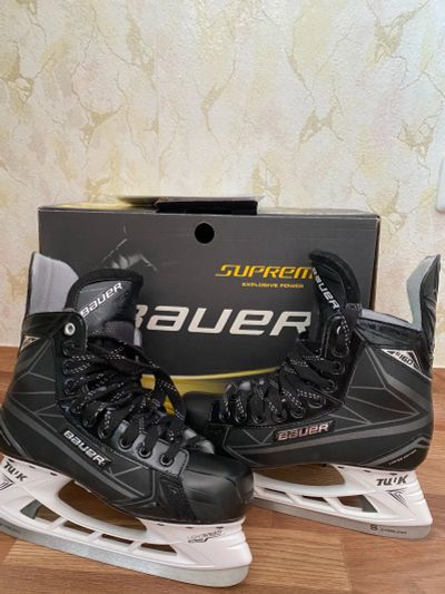 Лот: 17923211. Фото: 1. Коньки хоккейные bauer supreme... Коньки
