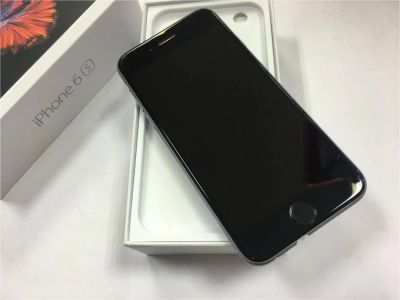 Лот: 9102272. Фото: 1. iPhone 6S Space Gray 64GB. Смартфоны