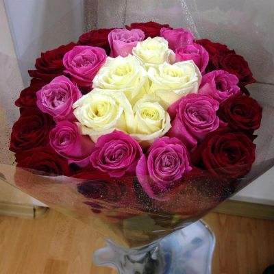 Лот: 3366564. Фото: 1. Букет из 25 шикарных роз | Длинна... Другое (цветы, букеты)