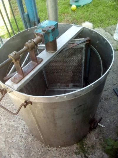 Лот: 11810281. Фото: 1. Медогонка. Мёд, продукты пчеловодства