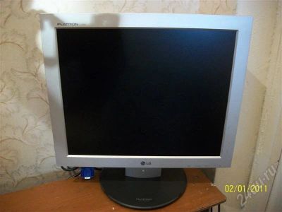 Лот: 698520. Фото: 1. монитор ЖК 17 LG (не рабочий). ЖК-мониторы