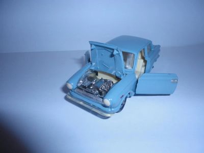 Лот: 4047682. Фото: 1. Римейк ford consul cortina (возможен... Автомоделизм
