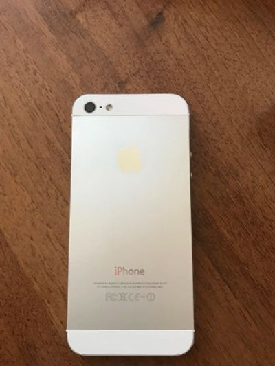Лот: 9793544. Фото: 1. IPhone5. Смартфоны