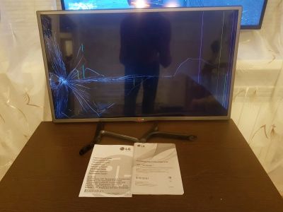Лот: 12138512. Фото: 1. Телевизор LG на запчасти. Телевизоры