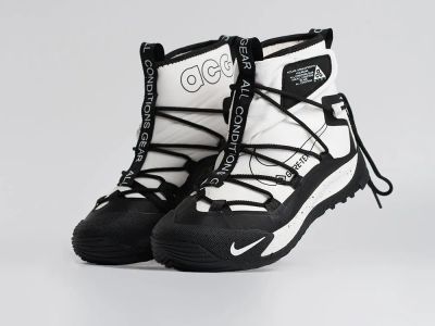 Лот: 25580237. Фото: 1. Зимние Кроссовки Nike ACG Air... Кеды, кроссовки, слипоны