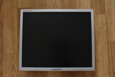 Лот: 7555634. Фото: 1. монитор Samsung SyncMaster 740N. ЖК-мониторы