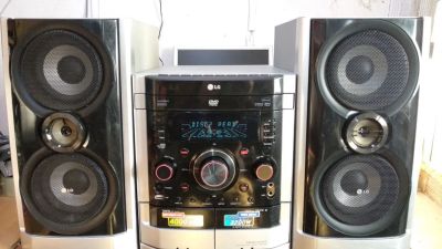Лот: 17548816. Фото: 1. Музыкальный центр LG MDD-K262Q. Музыкальные центры, магнитолы
