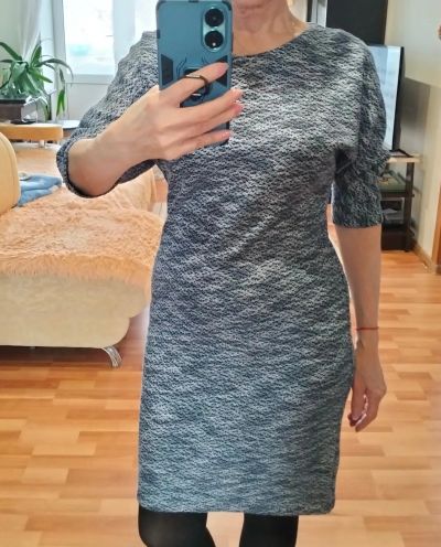 Лот: 21986838. Фото: 1. Платье 👗 букле Киргизия 46. Платья