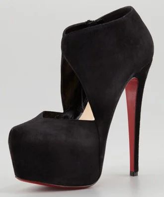 Лот: 4537586. Фото: 1. Ботильоны Louboutin. Ботильоны, полусапожки
