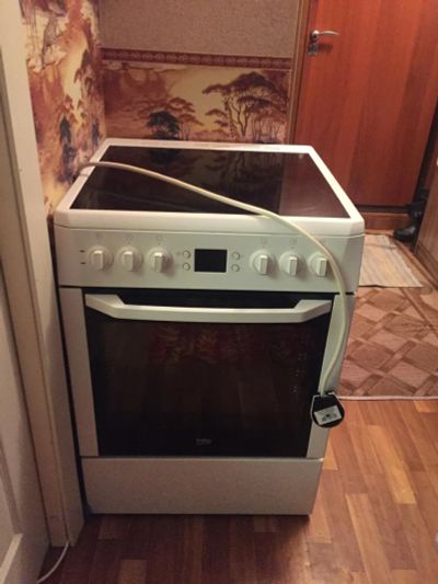 Лот: 8632508. Фото: 1. Электроплитa Beko CSM 67300 G. Плиты, духовые шкафы, варочные поверхности