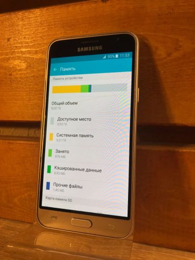 Лот: 18446901. Фото: 1. Смартфон Samsung J3 2016 (1750... Смартфоны