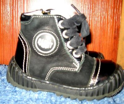 Лот: 2508228. Фото: 1. Боты моднючие, "Rabbit",21 размер. Ботинки