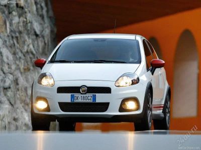 Лот: 762986. Фото: 1. Стекло Fiat PUNTO 05- лобовое. Кузов