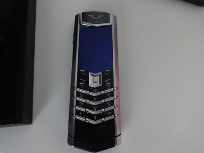 Лот: 3605405. Фото: 1. Vertu Signature S Design. Кнопочные мобильные телефоны