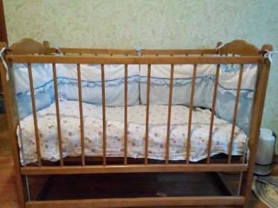 Лот: 4963705. Фото: 1. Кроватка. Детские кровати и кроватки