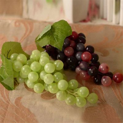 Лот: 9725229. Фото: 1. виноград фрукты декоративный искусственный... Искусственные и сувенирные цветы