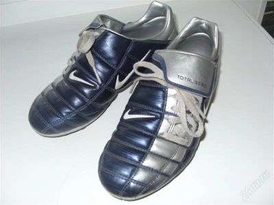 Лот: 1136145. Фото: 1. Футбольные бутсы Nike Versatract... Другое (обувь)