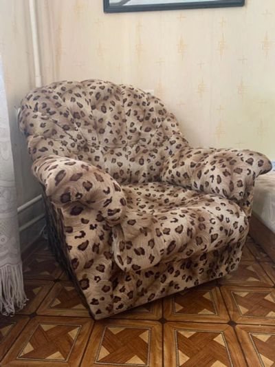 Лот: 17265886. Фото: 1. Кресло. Кресла, пуфы