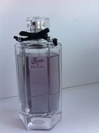 Лот: 5485458. Фото: 1. Туалетная вода Flora by Gucci... Женская парфюмерия