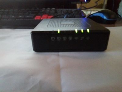 Лот: 12150849. Фото: 1. Wi Fi роутер Cisco Linksys WRT54GH. Маршрутизаторы (роутеры)