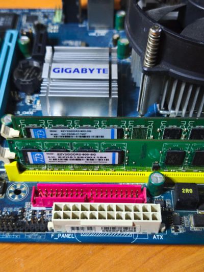 Лот: 25438981. Фото: 1. комплект GA-945GCM-S2L. Комплекты запчастей