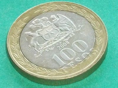 Лот: 11684719. Фото: 1. Монета 100 песо сто Чили 2008... Америка