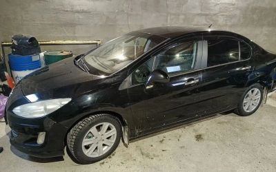 Лот: 25412469. Фото: 1. Peugeot 408 1.6 AT, 2012. Автомобили